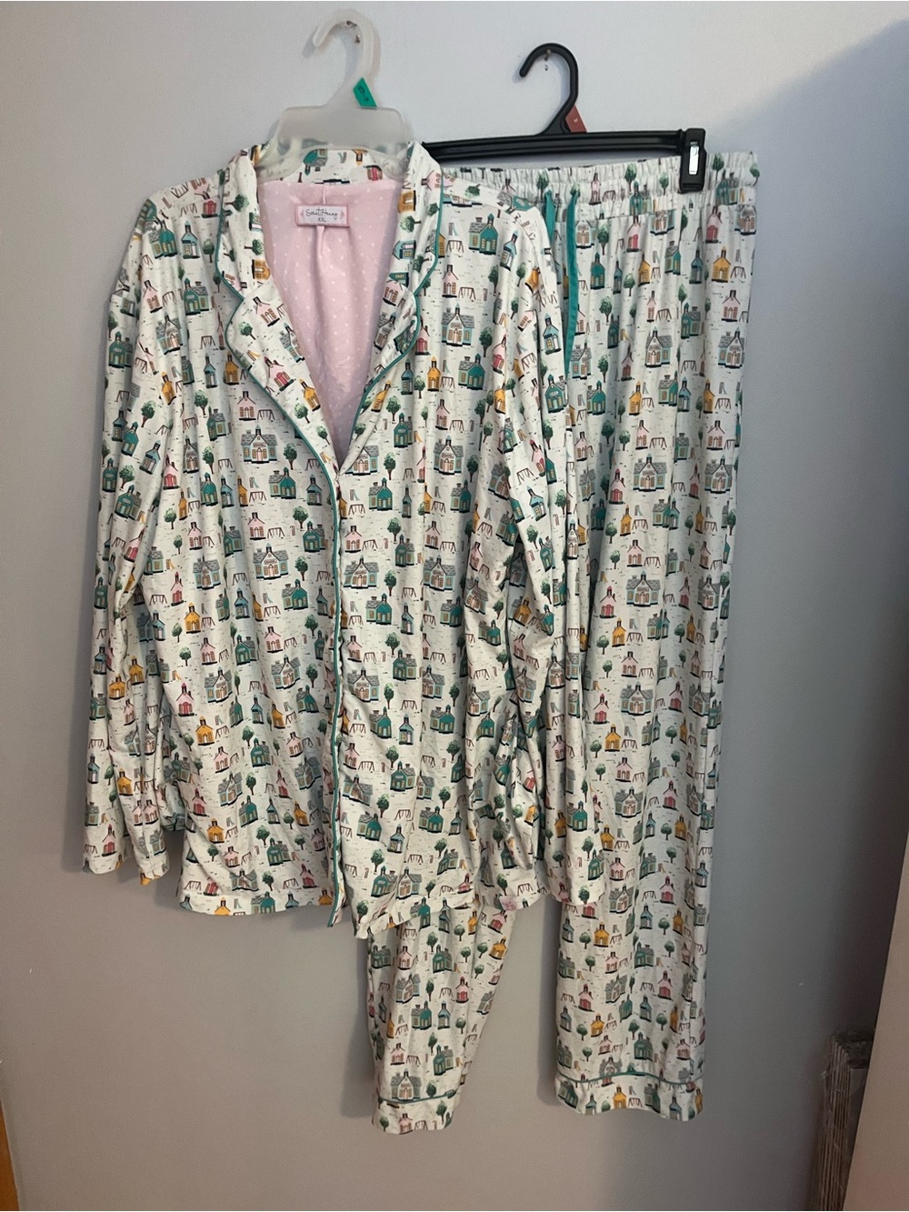 SweetHoney White Pajama Set with Colorful Cottage Print